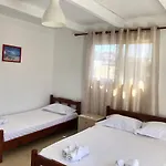 Veizi\'S Apartments