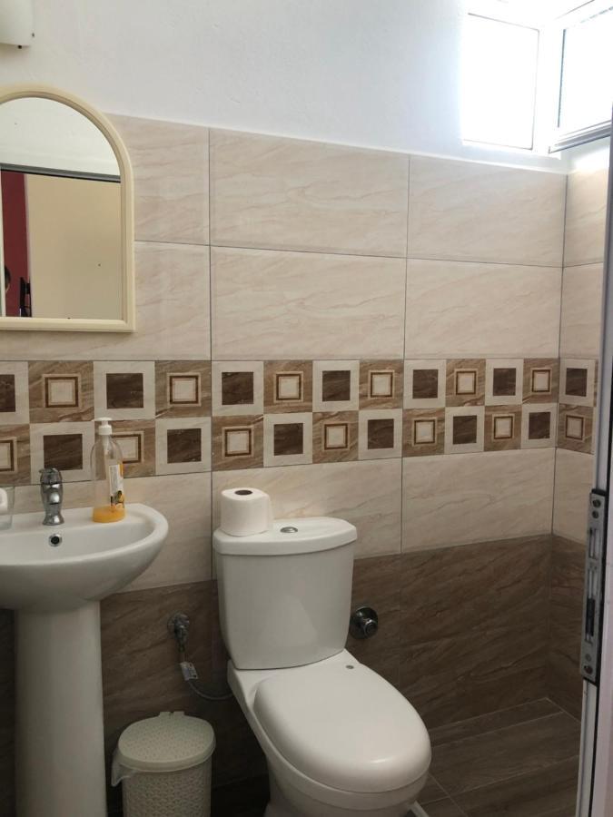Apartament Veizi's Himara