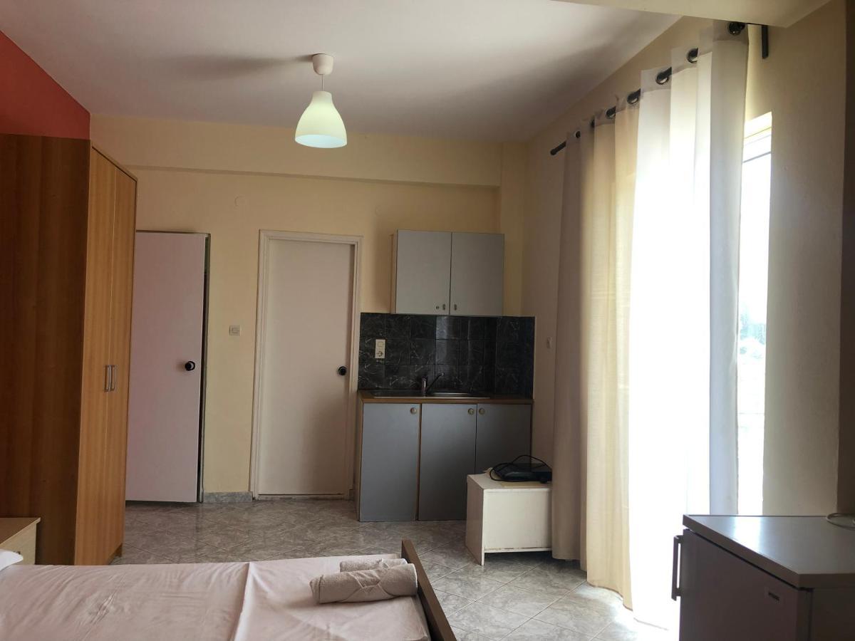 Veizi's Apartament *