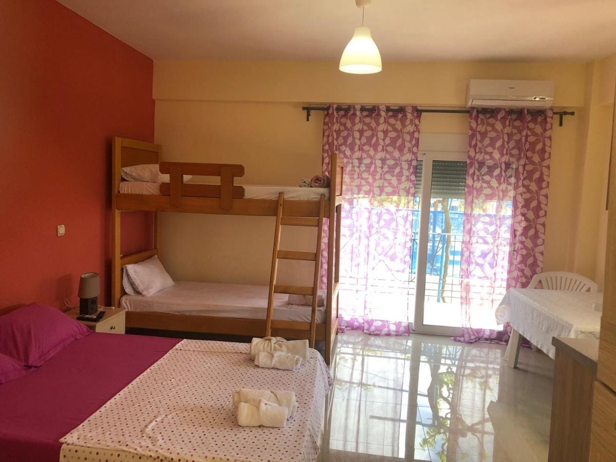 Veizi's Apartament Himara